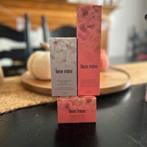Terre mere skincare set